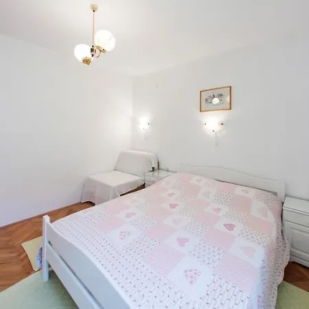 Apartament Ivan